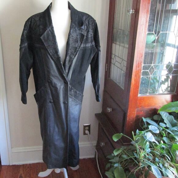 Vintage 80s/90s Wilsons Leather Maxi Trench Coat Embossed Paisley Braid Trim - Picture 4 of 17